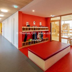 9905-7334-800-e3a8de2a